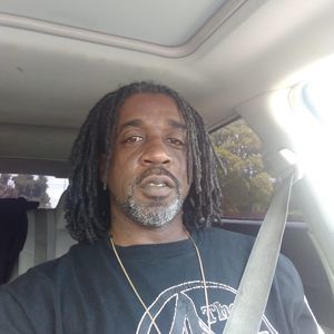 Meet your Posher, Deric